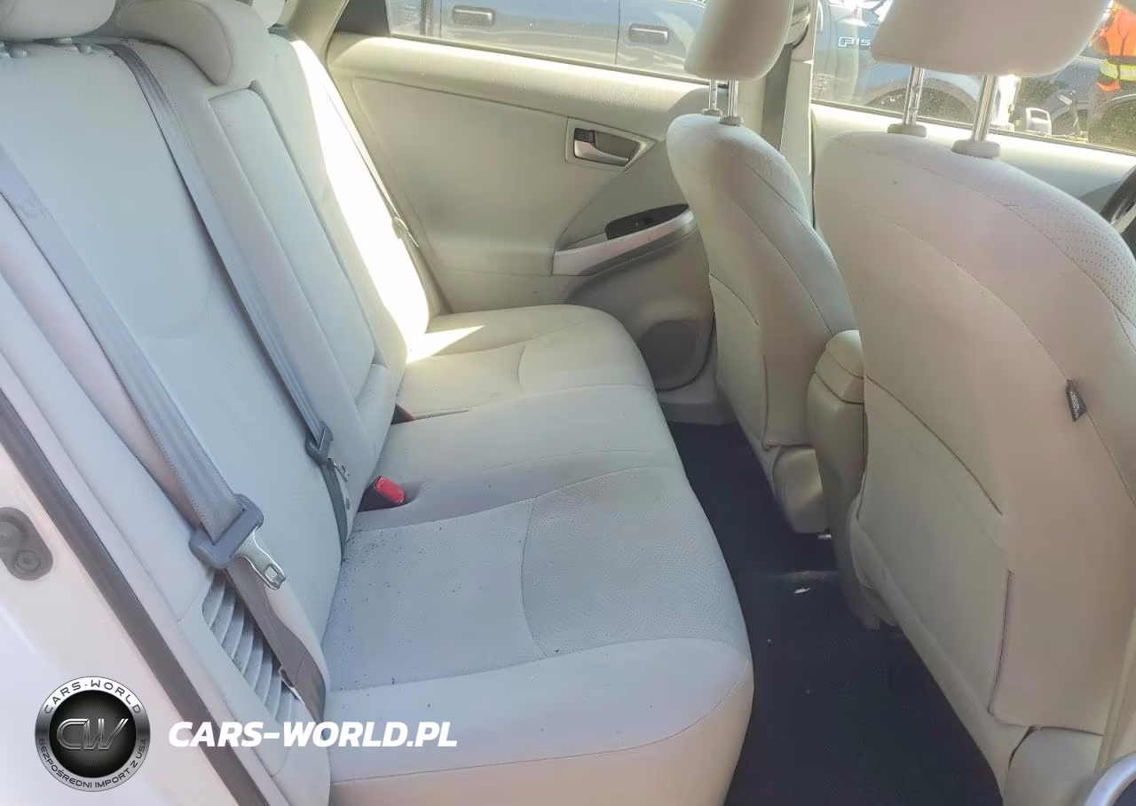 2012 Toyota Prius Two VIN:JTDKN3DU3C5451746 - 10