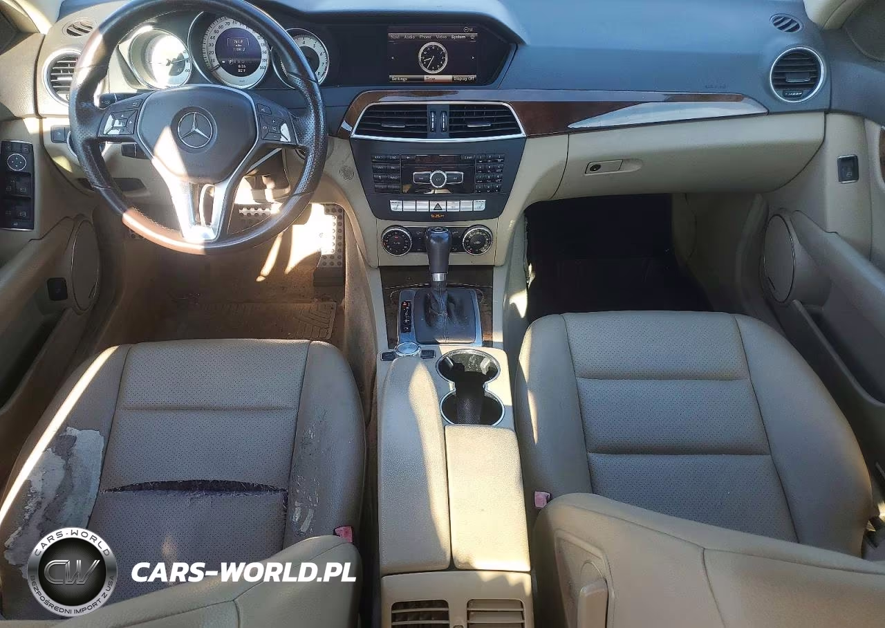 2013 Mercedes-Benz C 300 4Matic VIN:WDDGF8AB3DR286705 - 8