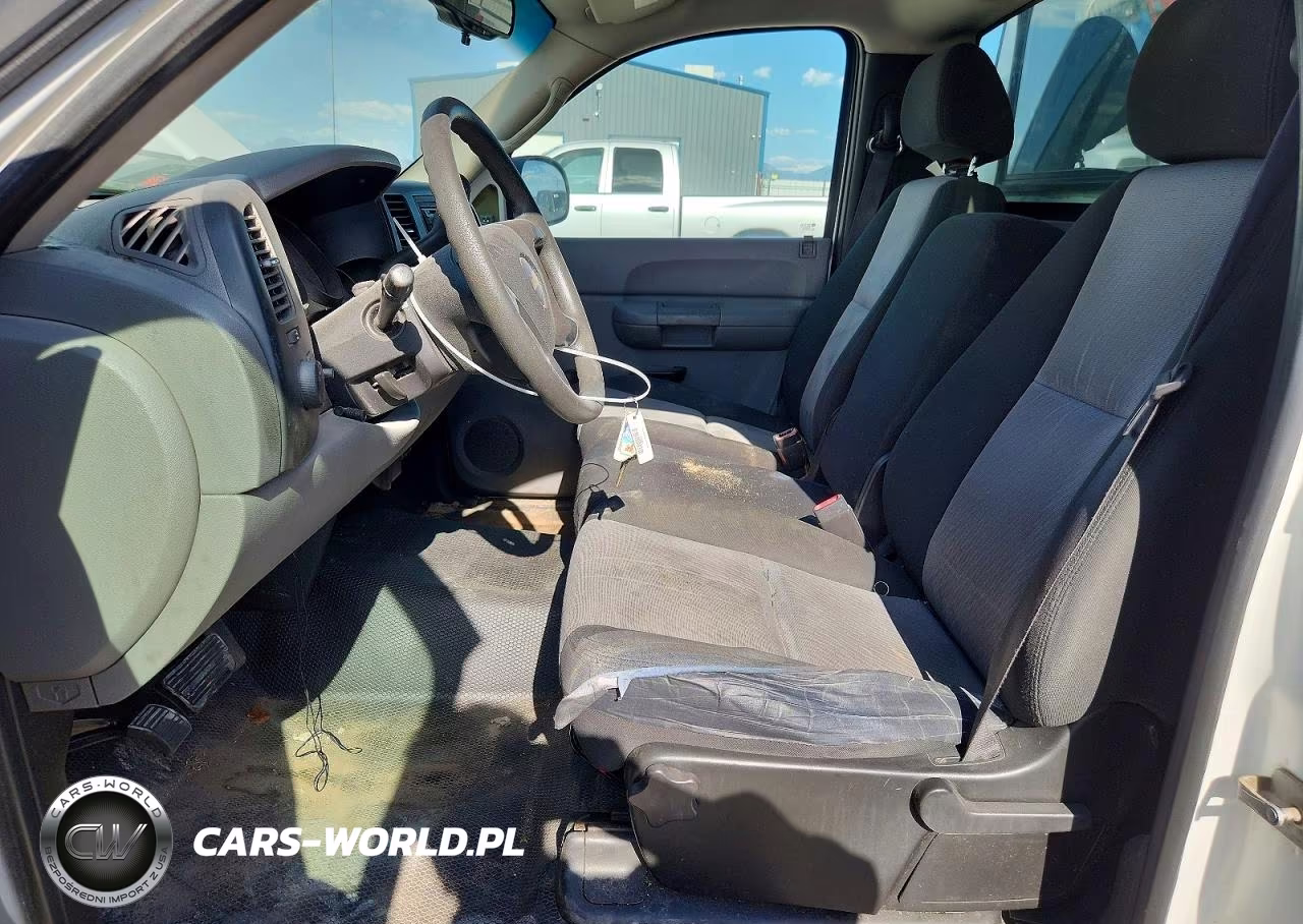 2008 Chevrolet Silverado C1500 VIN:1GCEC14X78Z112943 - 7