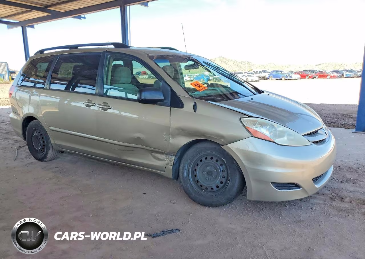 2009 Toyota Sienna Le 7-Passenger VIN:5TDZK23C59S233319 - 4