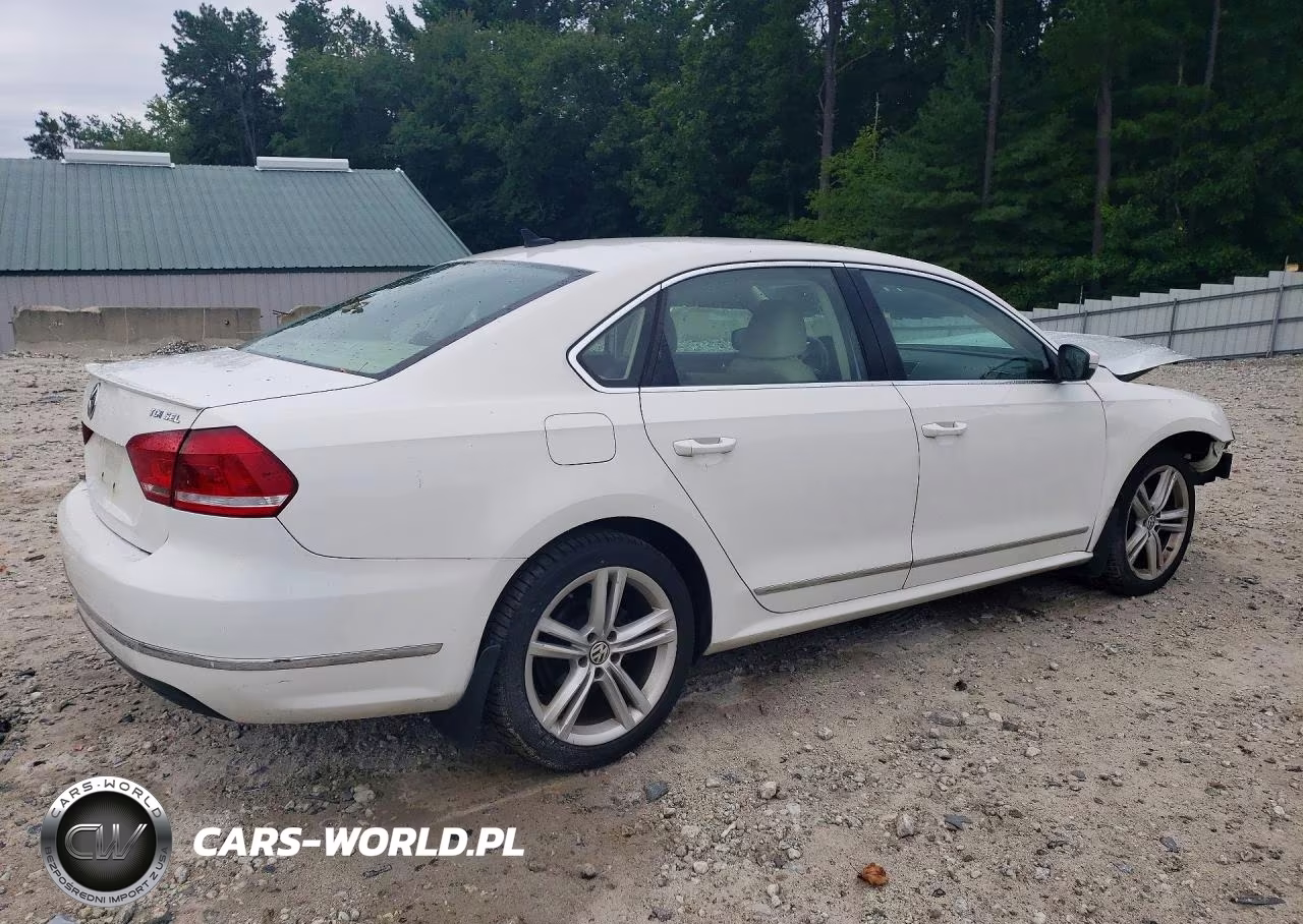2015 Volkswagen Passat Sel VIN:1VWCV7A36FC007281 - 3