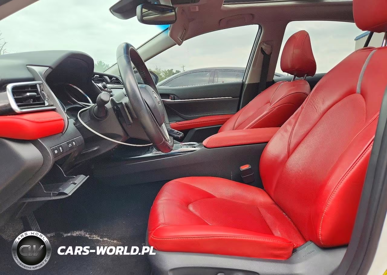 2018 Toyota Camry Xse VIN:4T1B61HK0JU062670 - 7