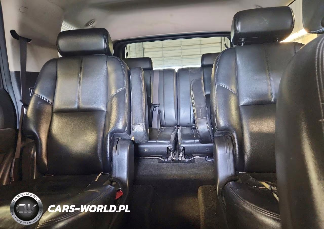 2007 Chevrolet Tahoe K1500 VIN:1GNFK13067R296385 - 9