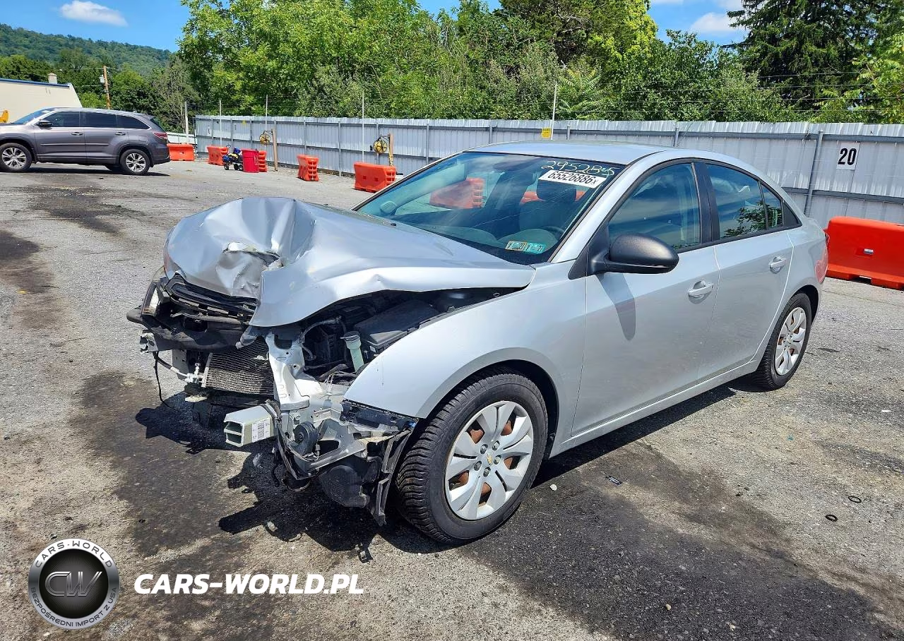 2015 Chevrolet Cruze Ls VIN:1G1PB5SG0F7295285 - 1