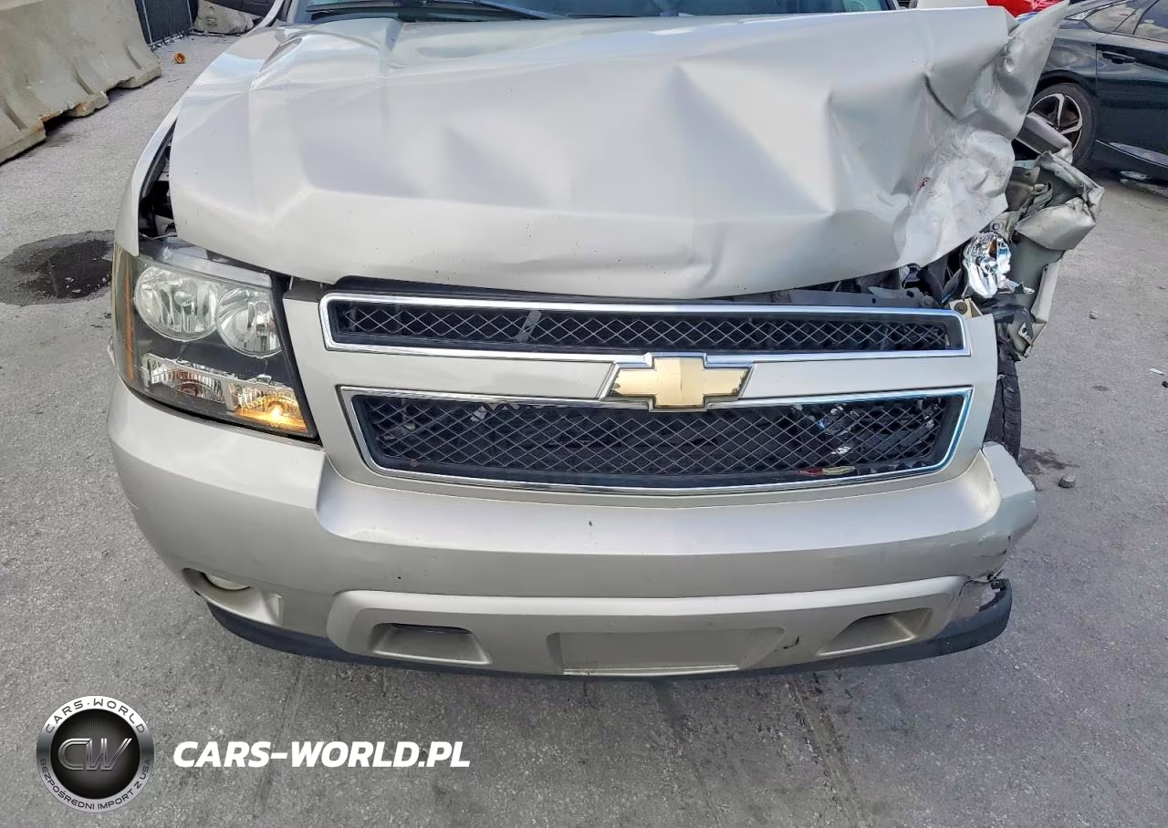 2007 Chevrolet Tahoe C1500 VIN:1GNFC13J57R429661 - 12