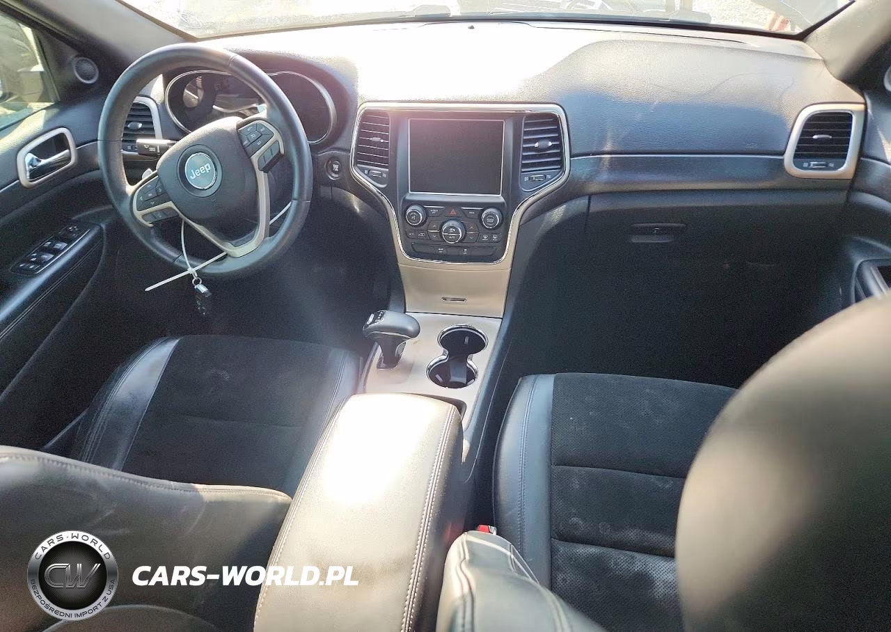 2015 Jeep Grand Cherokee Laredo VIN:1C4RJFAG5FC802988 - 8