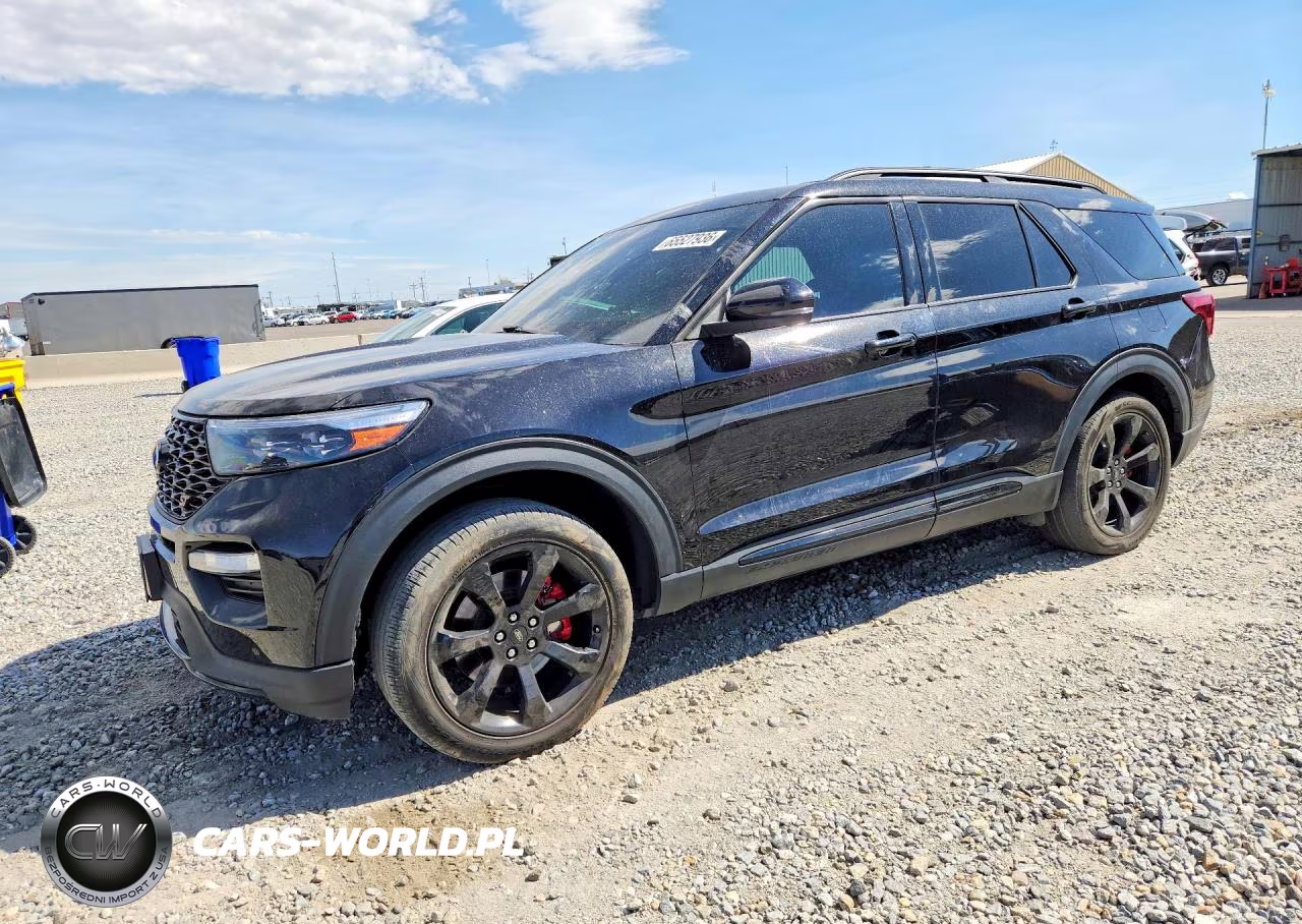 2022 Ford Explorer St