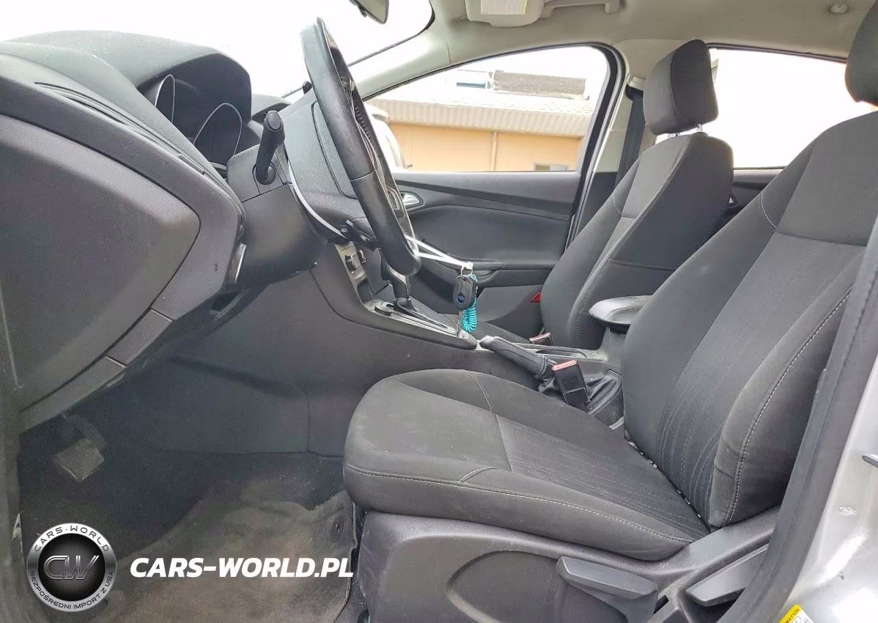 2016 Ford Focus Se VIN:1FADP3K2XGL301709 - 7