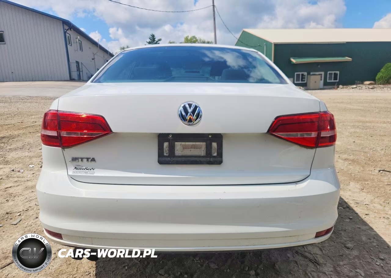 2015 Volkswagen Jetta Base VIN:3VW2K7AJ2FM319082 - 6