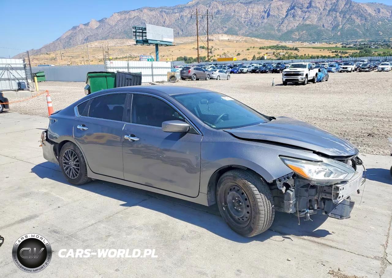 2016 Nissan Altima 2.5 S VIN:1N4AL3AP7GC149335 - 4
