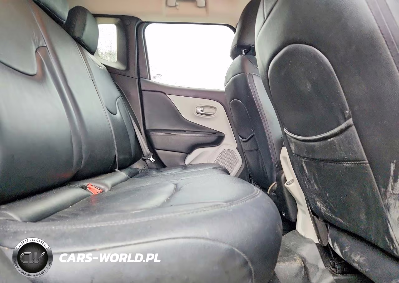 2020 Jeep Renegade Latitude VIN:ZACNJBBB5LPL35456 - 11