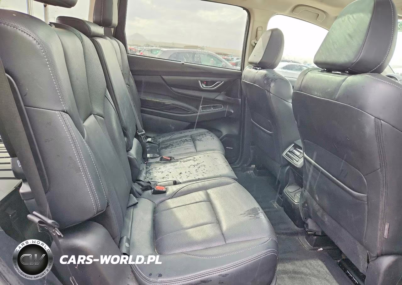 2023 Subaru Ascent Touring VIN:4S4WMARD6P3413586 - 10