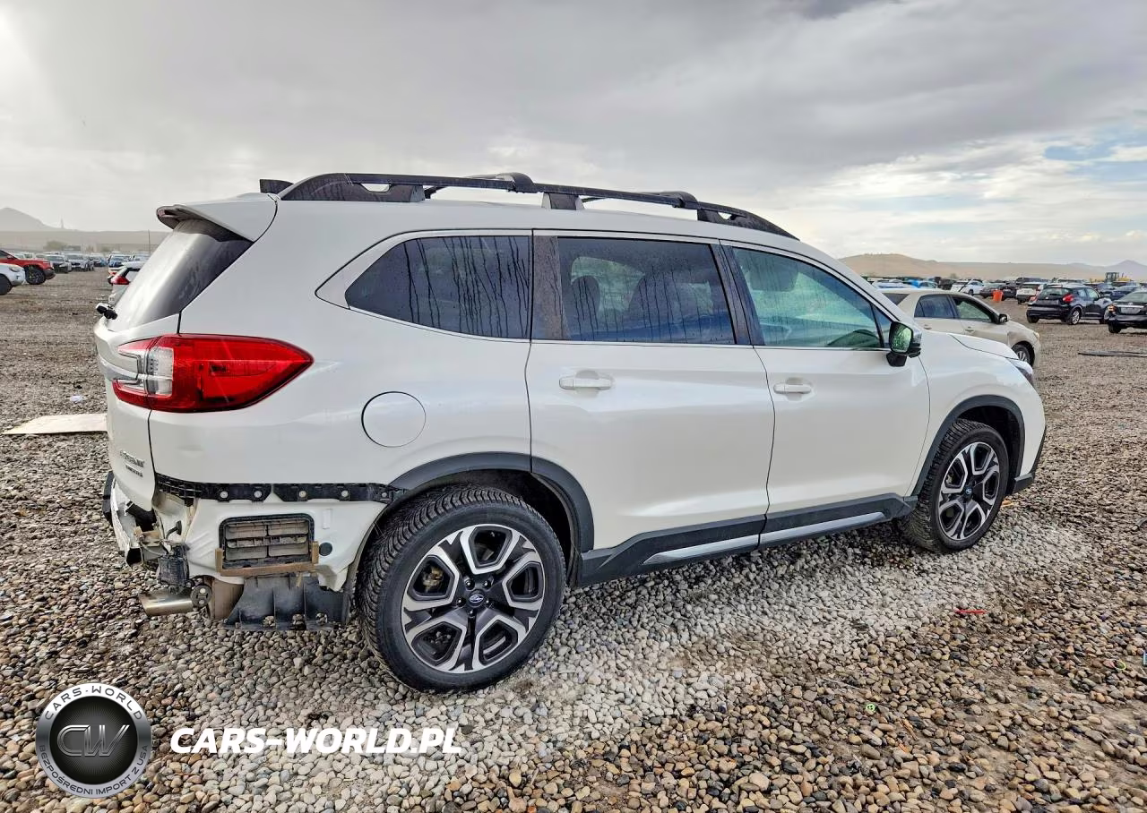 2023 Subaru Ascent Touring VIN:4S4WMARD6P3413586 - 3