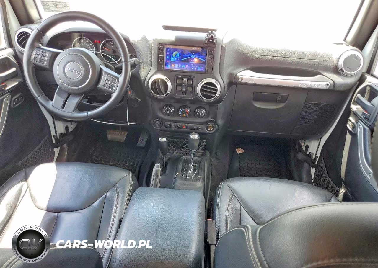 2015 Jeep Wrangler Unlimited Sahara VIN:1C4BJWEG7FL503529 - 8