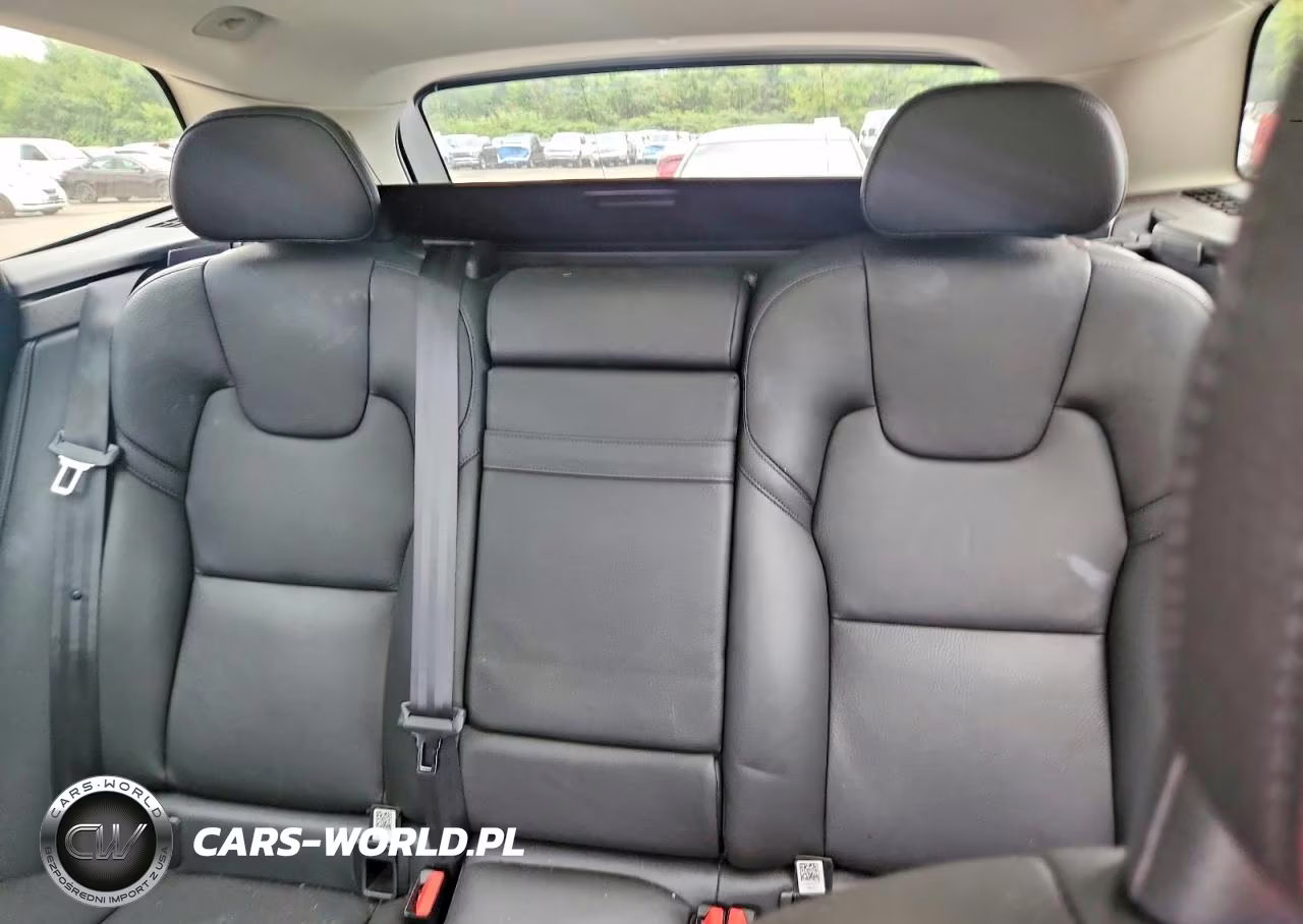 2018 Volvo Xc60 T5 Momentum VIN:YV4102RK0J1059966 - 10