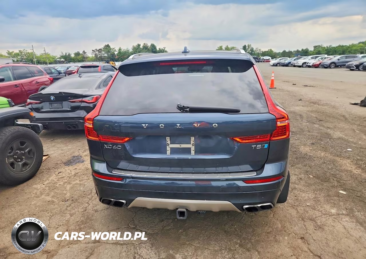 2018 Volvo Xc60 T5 Momentum VIN:YV4102RK0J1059966 - 6