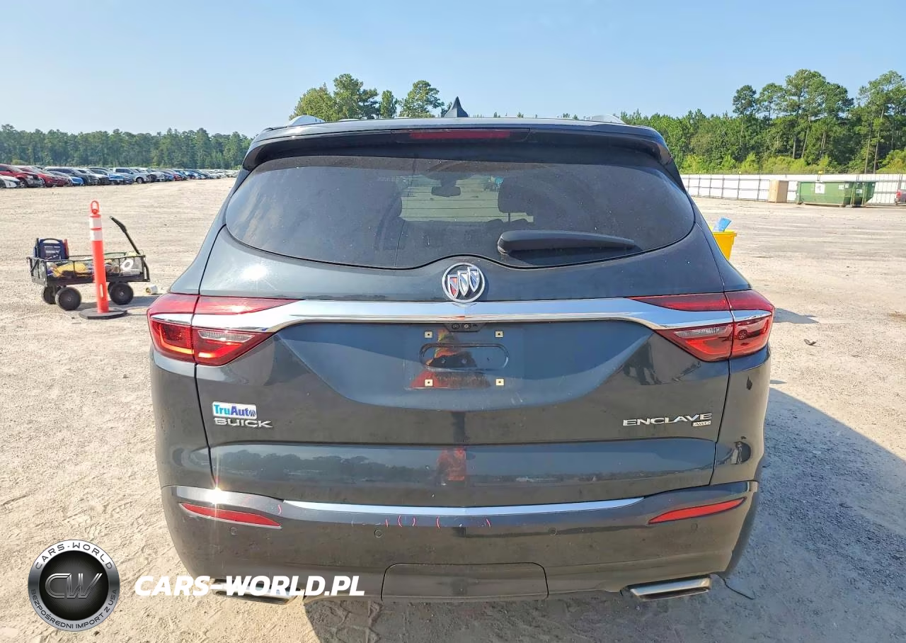 2018 Buick Enclave Avenir VIN:5GAEVCKWXJJ182233 - 6