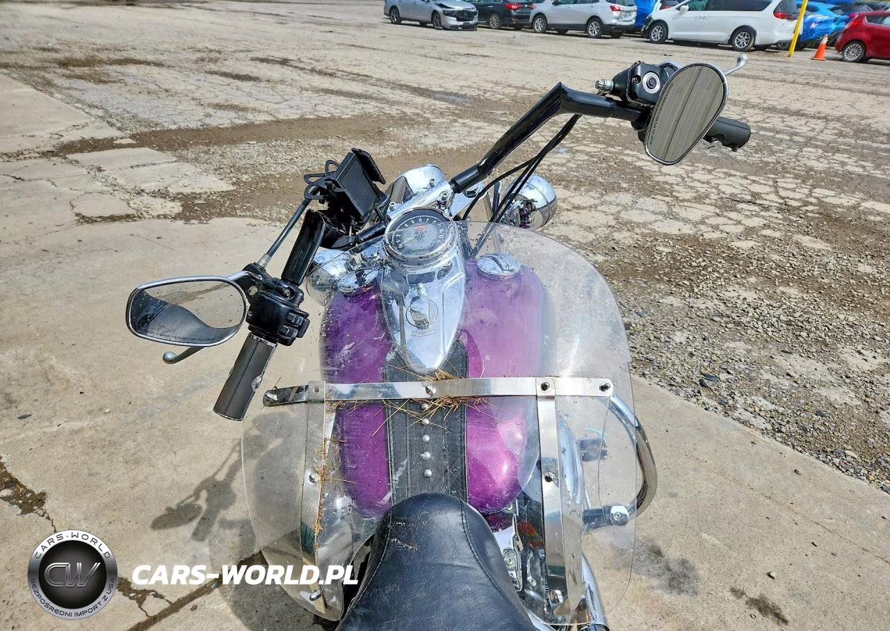 2011 Harley-Davidson Flstc VIN:1HD1BW517BB019752 - 2