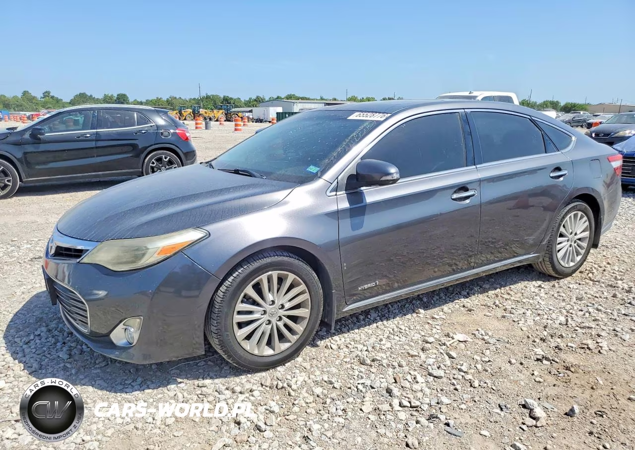 2013 Toyota Avalon Hybrid Limited