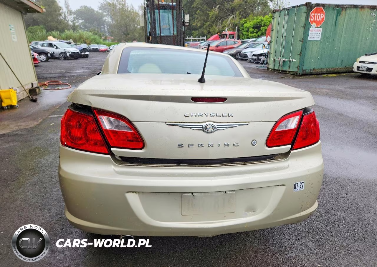 2010 Chrysler Sebring Limited VIN:1C3BC6EV4AN116382 - 6
