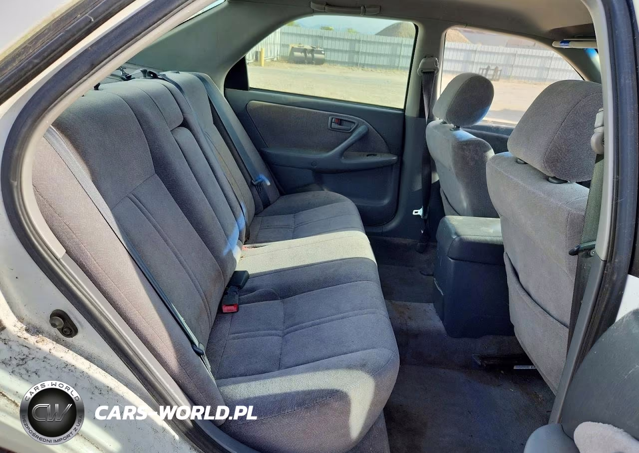 1998 Toyota Camry Xle VIN:JT2BG28KXW0181552 - 10