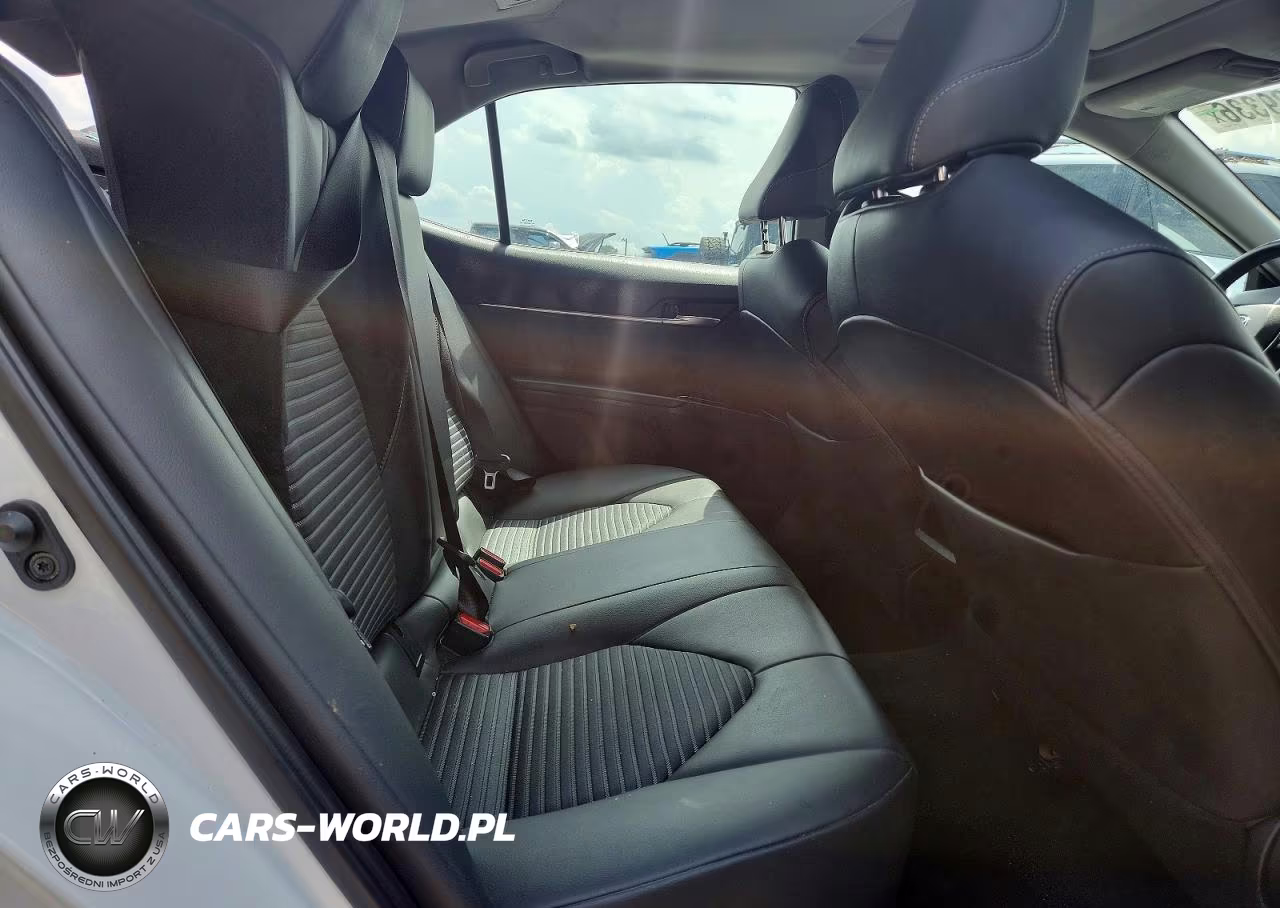2019 Toyota Camry Se VIN:4T1B11HK8KU845655 - 10
