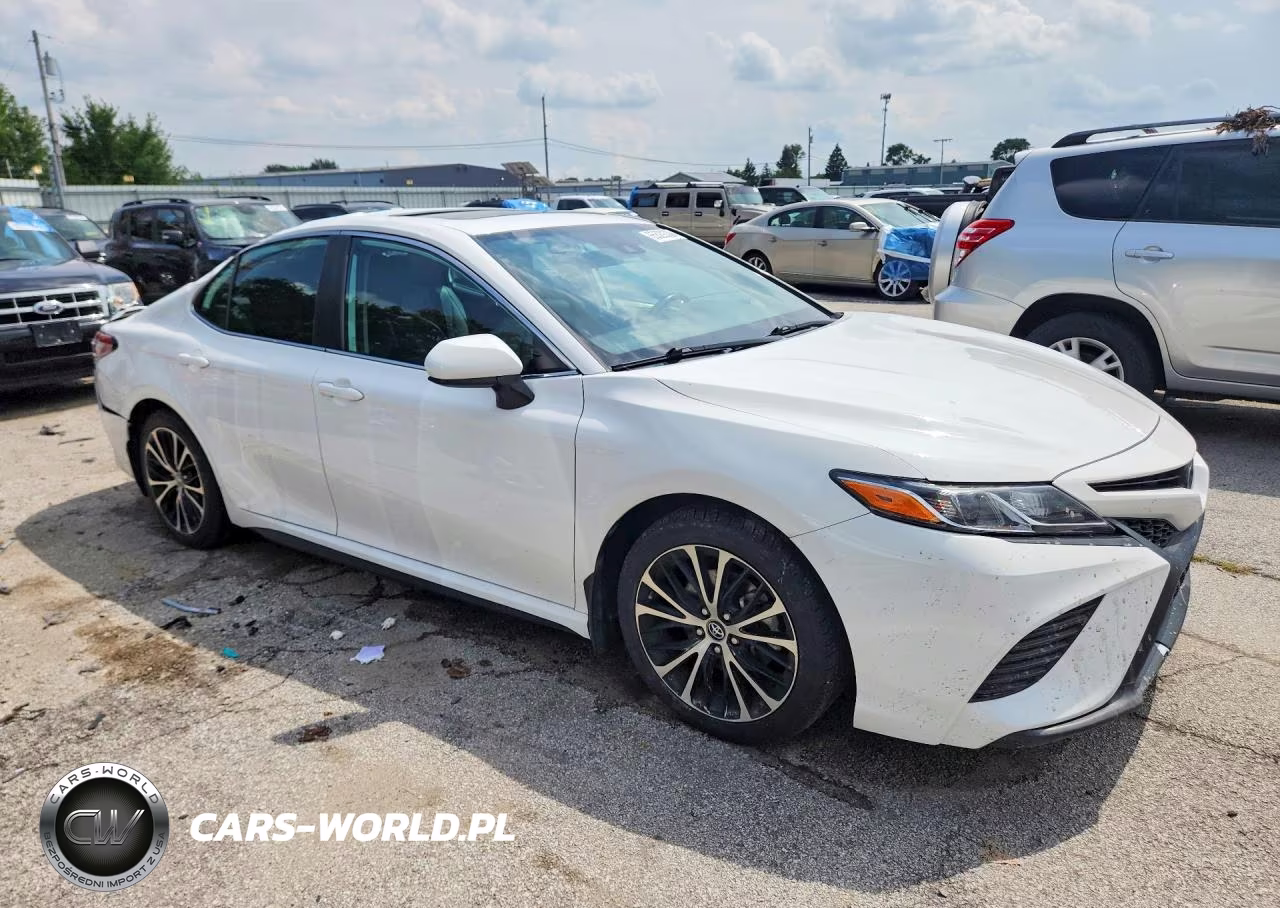 2019 Toyota Camry Se VIN:4T1B11HK8KU845655 - 4