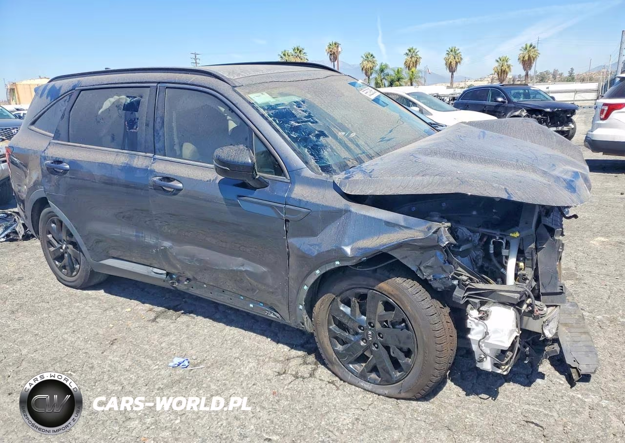 2021 Kia Sorento S VIN:5XYRLDLC8MG004938 - 4
