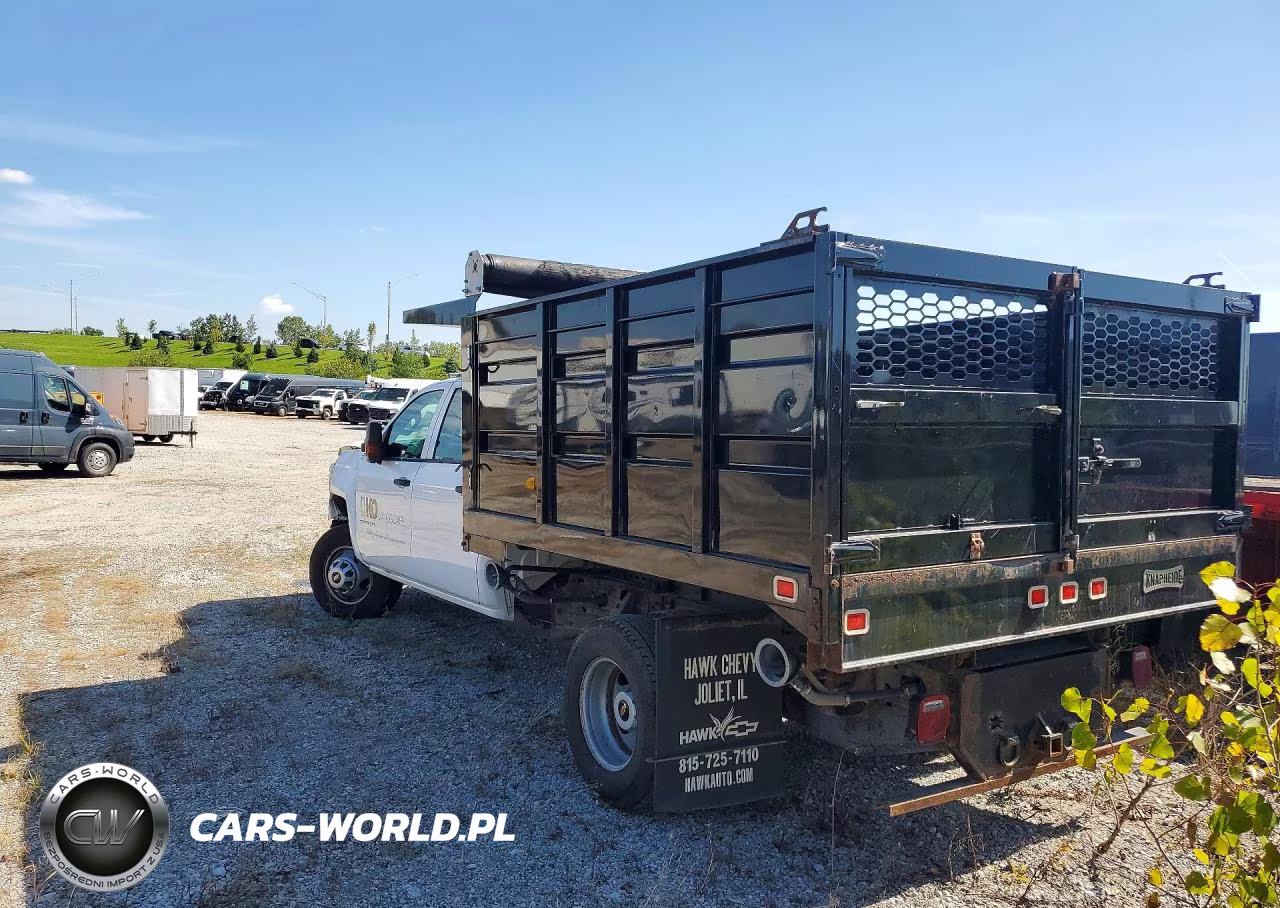2018 Chevrolet Silverado Dump Truck VIN:1GB4KYCG4JF280785 - 2