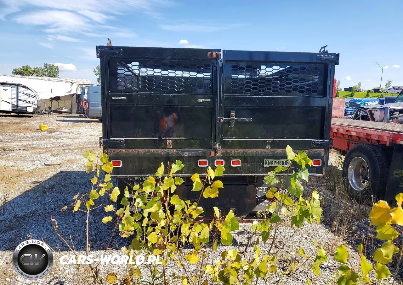 2018 Chevrolet Silverado Dump Truck VIN:1GB4KYCG4JF280785 - 6