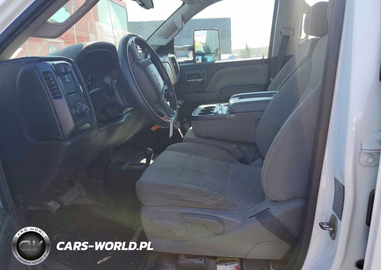 2018 Chevrolet Silverado Dump Truck VIN:1GB4KYCG4JF280785 - 7