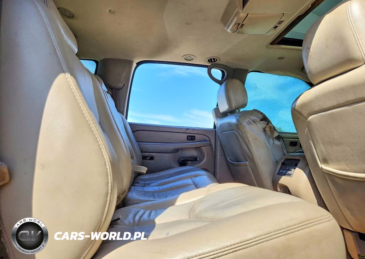 2005 Chevrolet Suburban K1500 VIN:1GNFK16ZX5J129498 - 11