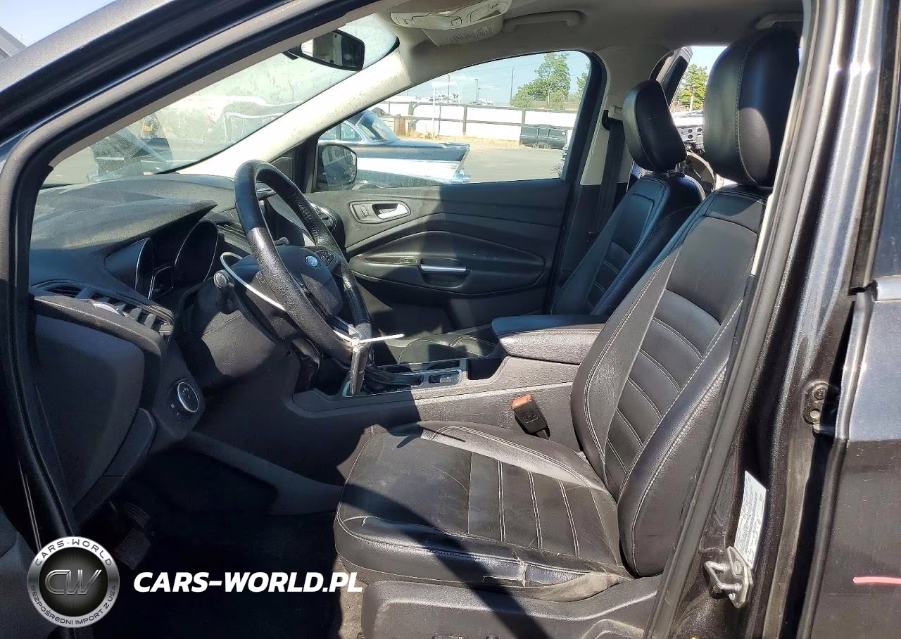 2019 Ford Escape Titanium VIN:1FMCU0J96KUC32253 - 7