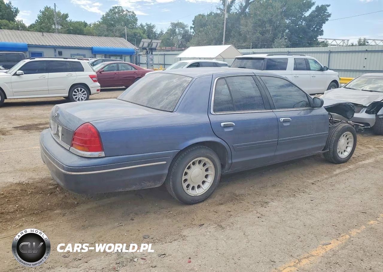 1998 Ford Crown Victoria Lx VIN:2FAFP74W3WX174769 - 3