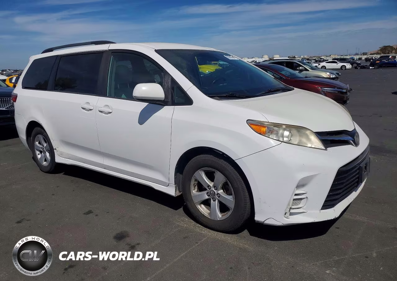 2019 Toyota Sienna Le VIN:5TDKZ3DC2KS013286 - 4