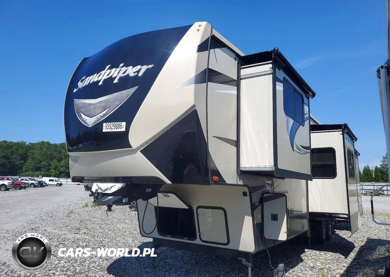 2018 Forest River Sandpiper Camper VIN:4X4FSAP29JJ037202 - 2