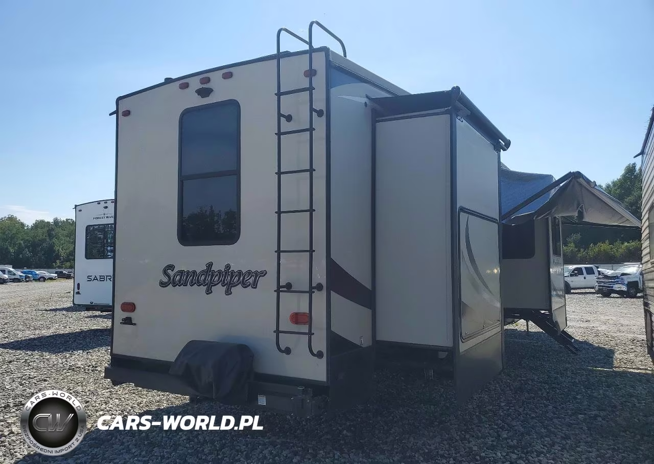 2018 Forest River Sandpiper Camper VIN:4X4FSAP29JJ037202 - 4