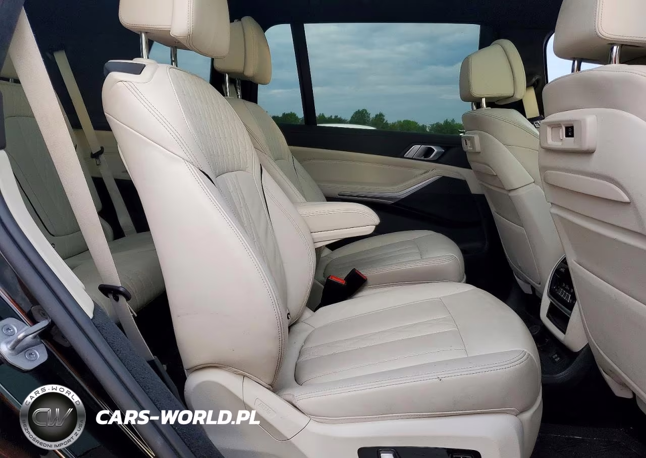 2022 BMW X7 xDrive40I VIN:5UXCW2C08N9K23312 - 11