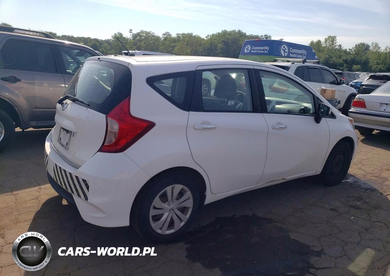 2017 Nissan Versa Note S Plus VIN:3N1CE2CP6HL368025 - 3