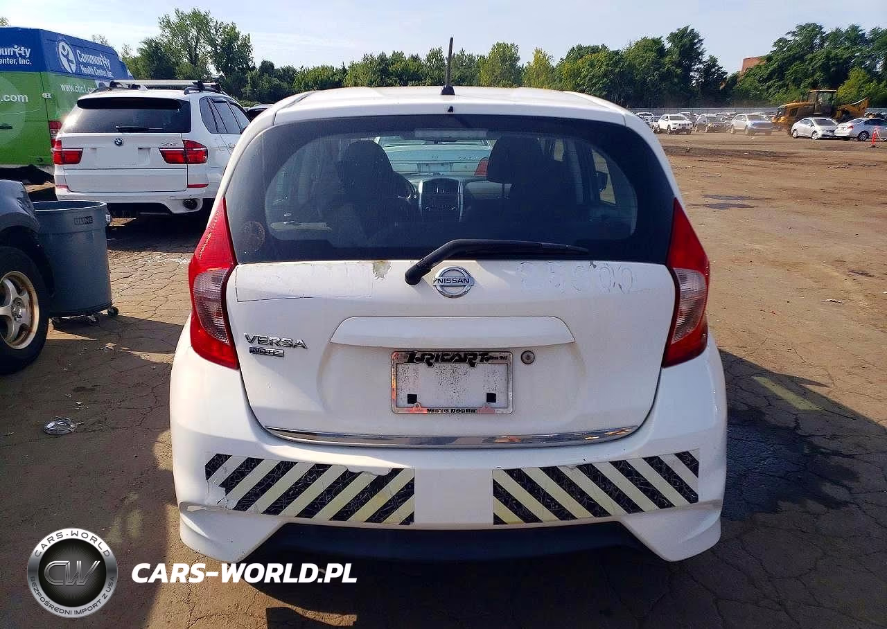 2017 Nissan Versa Note S Plus VIN:3N1CE2CP6HL368025 - 6