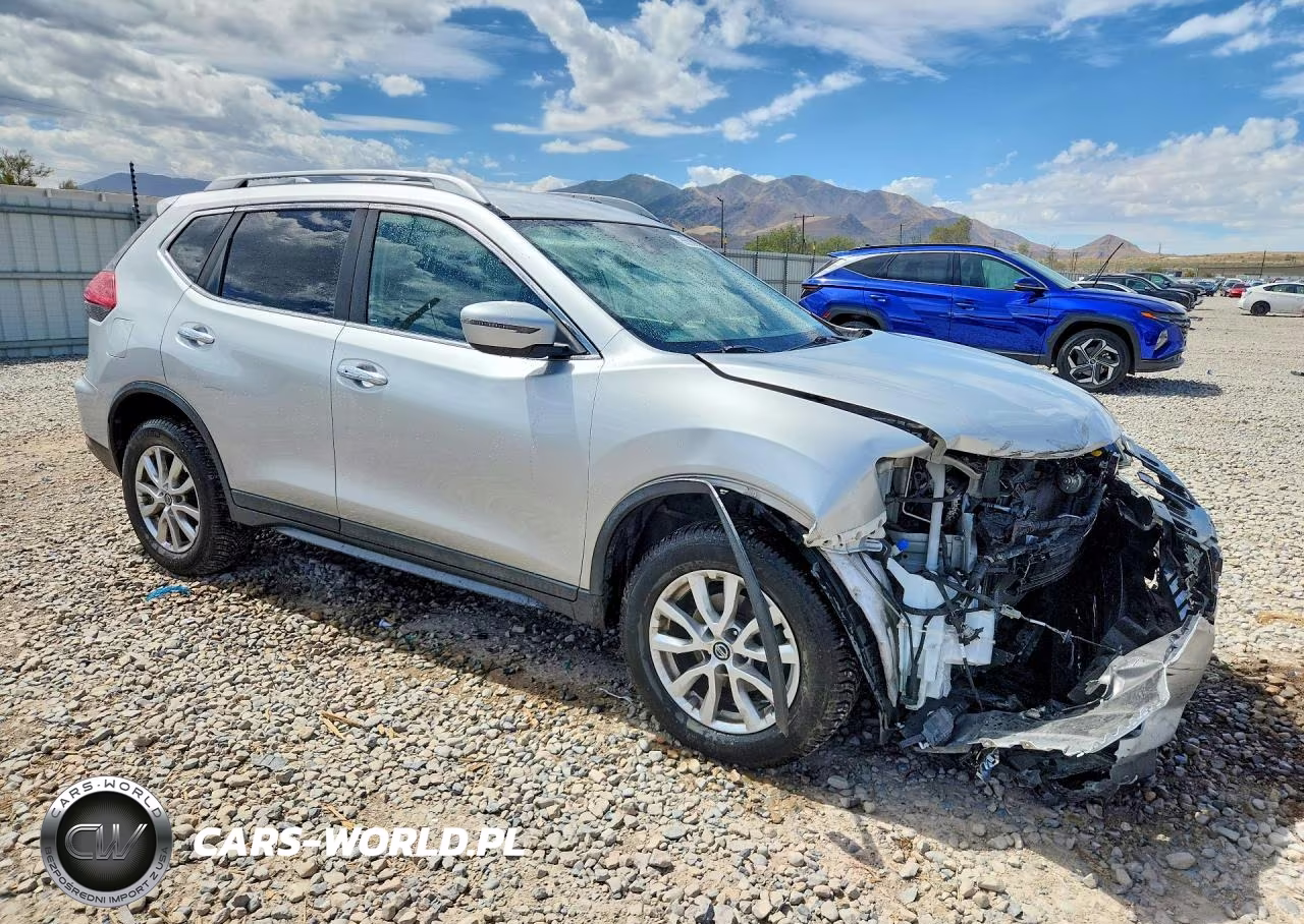 2019 Nissan Rogue Sv VIN:5N1AT2MV5KC731906 - 4