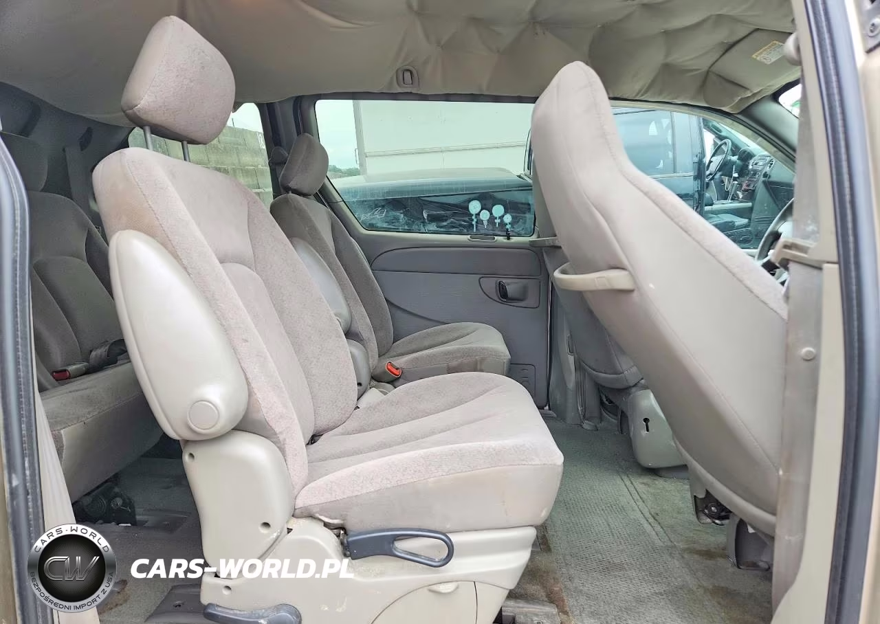 2003 Chrysler Voyager Lx VIN:1C4GJ45393B138733 - 11