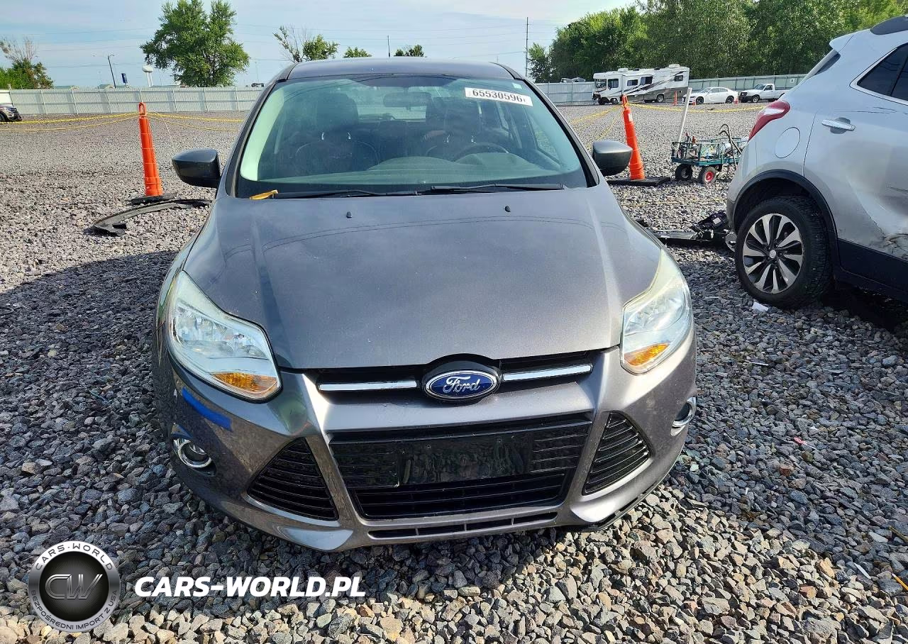2012 Ford Focus Se VIN:1FAHP3K29CL366031 - 5