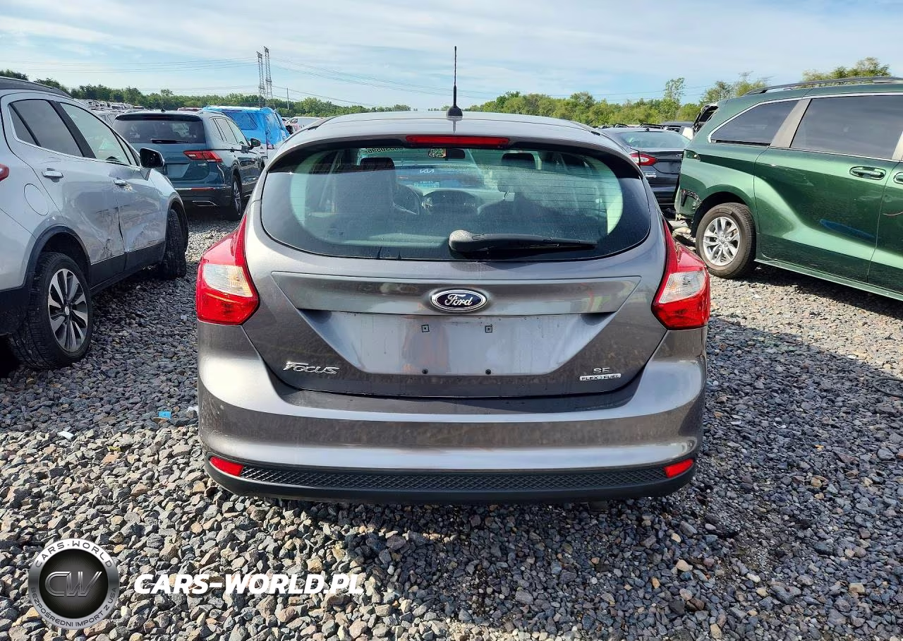 2012 Ford Focus Se VIN:1FAHP3K29CL366031 - 6