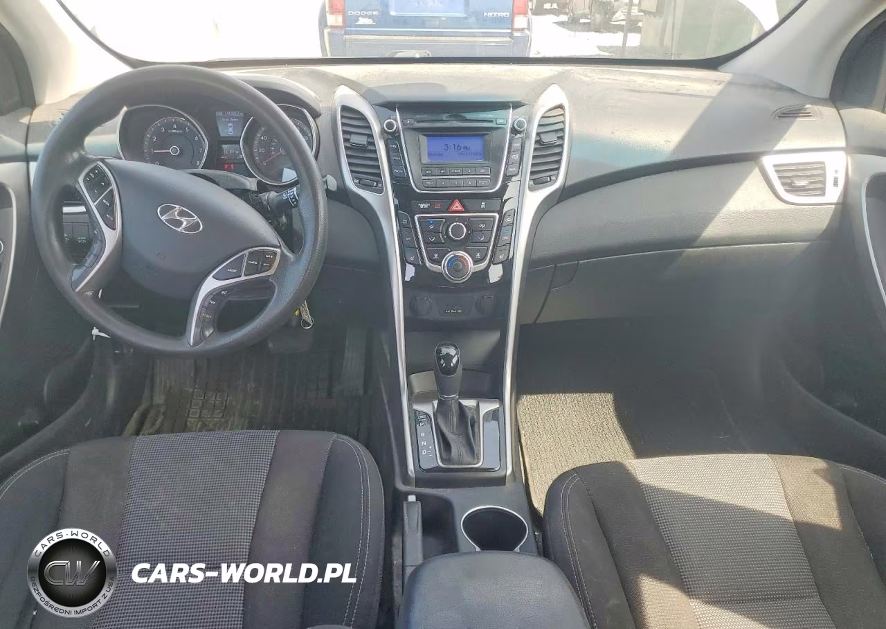 2013 Hyundai Elantra Gt Base VIN:KMHD35LE3DU089389 - 8