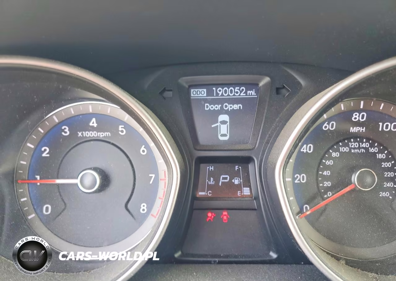 2013 Hyundai Elantra Gt Base VIN:KMHD35LE3DU089389 - 9