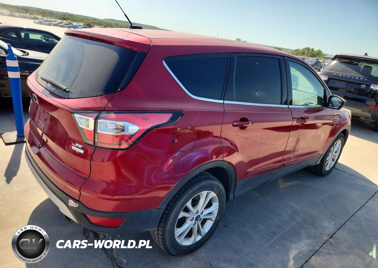 2017 Ford Escape Se VIN:1FMCU0GD2HUC44842 - 3