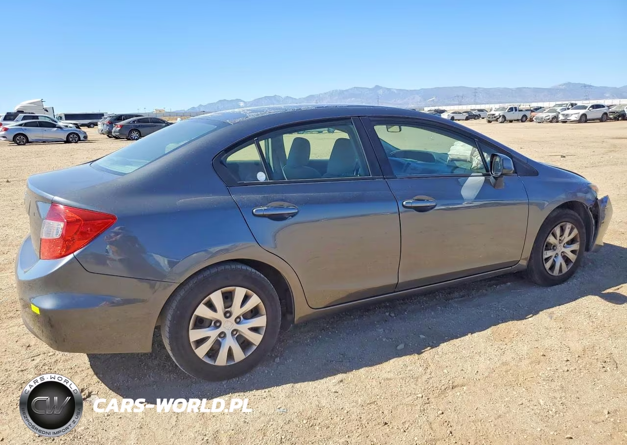 2012 Honda Civic Lx VIN:19XFB2F53CE373564 - 3