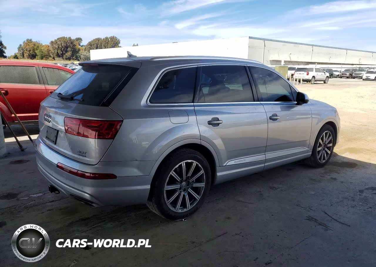 2017 Audi Q7 Prestige VIN:WA1VAAF73HD008489 - 3