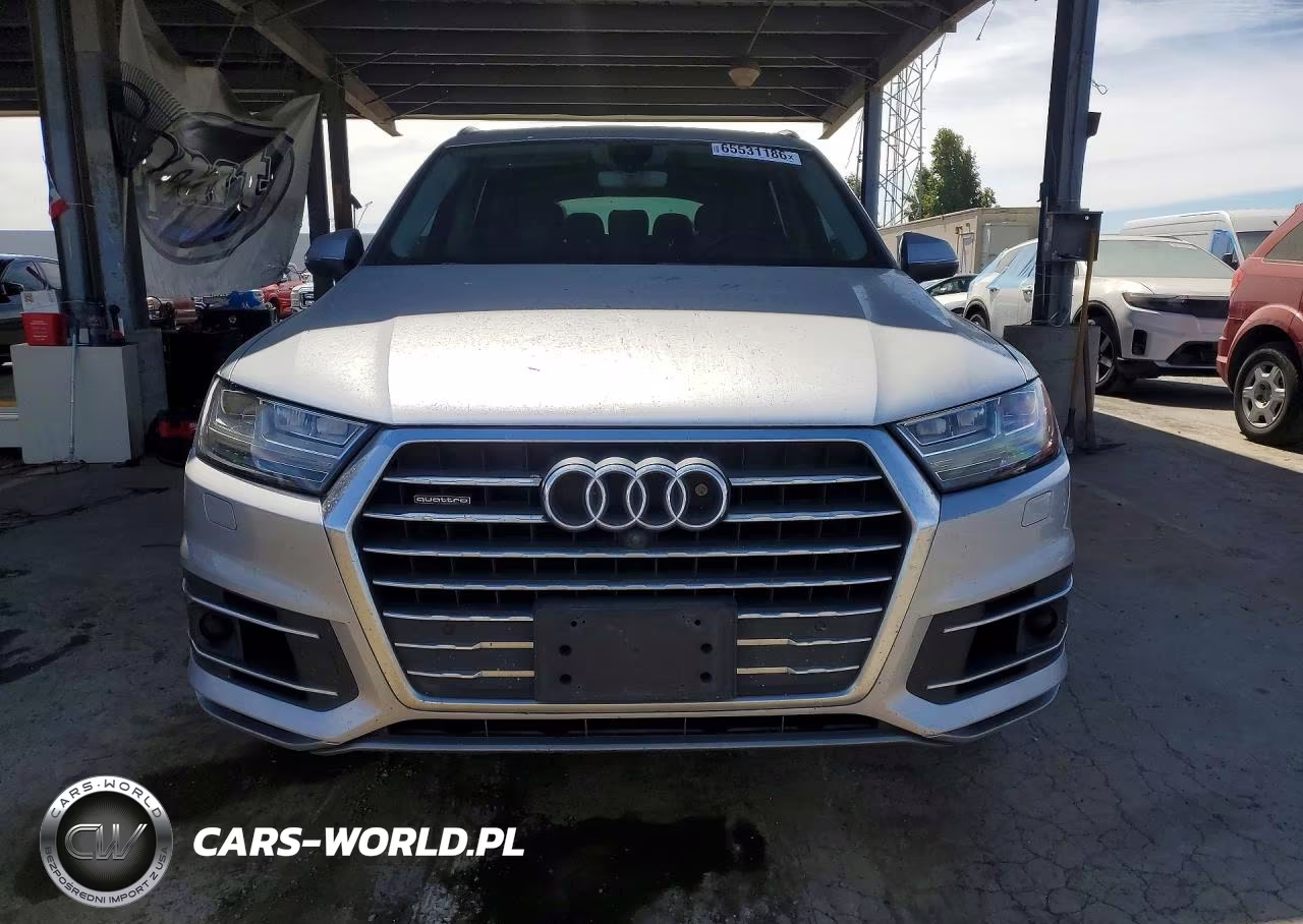 2017 Audi Q7 Prestige VIN:WA1VAAF73HD008489 - 5